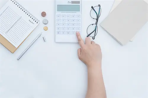 窃取资料违背了什么法律